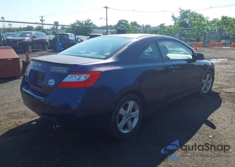 2008 Honda Civic Ex z USA, uszkodzony, nr VIN 2HGFG12828H565745